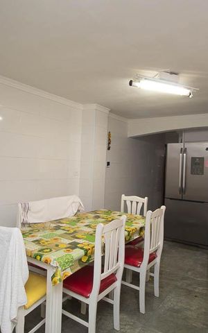 Casa à venda com 210m², 5 quartos e 2 vagas Casa à venda com 210m², 5 quartos e 2 vagasCozinha casa 1