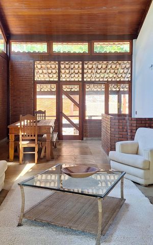 Casa de condomínio para alugar com 660m², 3 quartos e 3 vagas Casa de condomínio para alugar com 660m², 3 quartos e 3 vagasSala 2