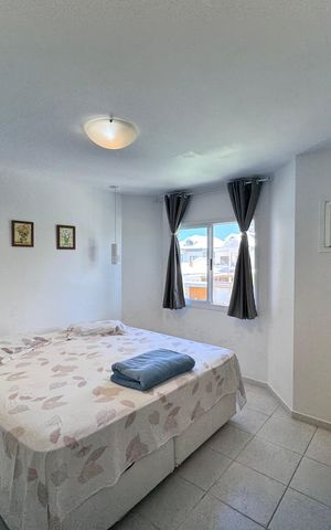 Casa de condomínio à venda com 365m², 4 quartos e 2 vagas Casa de condomínio à venda com 365m², 4 quartos e 2 vagasSuíte 1