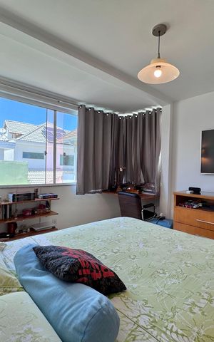 Casa de condomínio à venda com 365m², 4 quartos e 2 vagas Casa de condomínio à venda com 365m², 4 quartos e 2 vagasSuíte 3