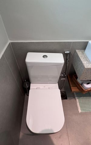 Casa de condomínio à venda com 365m², 4 quartos e 2 vagas Casa de condomínio à venda com 365m², 4 quartos e 2 vagasLavabo