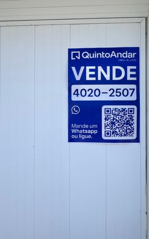 Casa de condomínio à venda com 365m², 4 quartos e 2 vagas Casa de condomínio à venda com 365m², 4 quartos e 2 vagasPlaquinha Quinto Andar