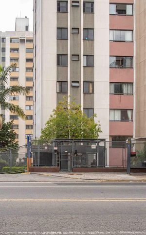 Apartamento à venda com 70m², 3 quartos e 1 vagaFachada e portaria