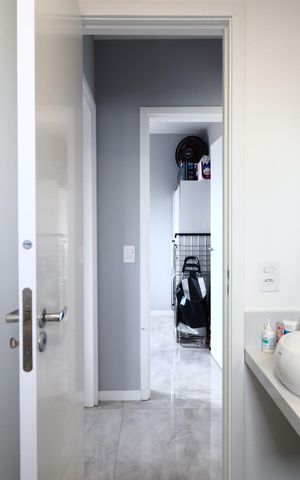 Apartamento à venda com 49m², 2 quartos e 1 vagaBanheiro Social