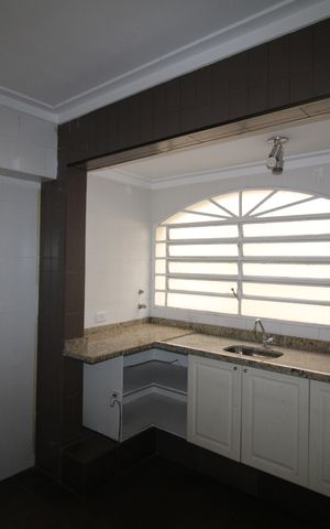 Casa à venda com 200m², 3 quartos e 5 vagasCozinha