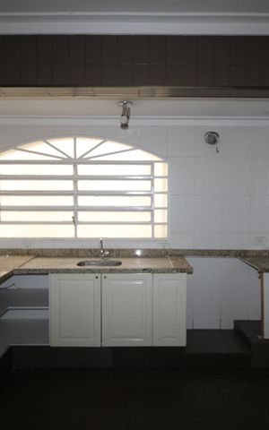 Casa à venda com 200m², 3 quartos e 5 vagasCozinha