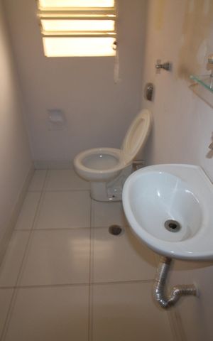Casa à venda com 200m², 3 quartos e 5 vagasLavabo