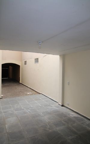 Casa à venda com 200m², 3 quartos e 5 vagasGaragem
