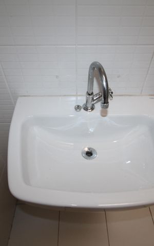 Casa à venda com 200m², 3 quartos e 5 vagasQuarto 3 - Banheiro