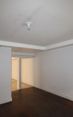 Casa à venda com 200m², 3 quartos e 5 vagasSala