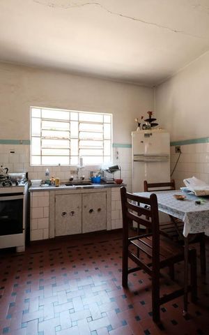Casa à venda com 140m², 3 quartos e 2 vagasCozinha