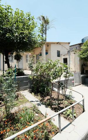 Casa à venda com 140m², 3 quartos e 2 vagasÁrea externa
