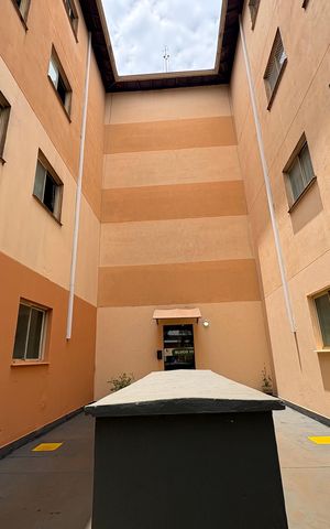 Apartamento para alugar com 50m², 2 quartos e 1 vaga Apartamento para alugar com 50m², 2 quartos e 1 vagaFachada do bloco