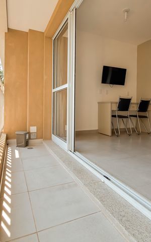 Studio à venda com 28m², 1 quarto e sem vaga Studio à venda com 28m², 1 quarto e sem vagaVaranda