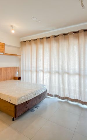 Studio à venda com 28m², 1 quarto e sem vaga Studio à venda com 28m², 1 quarto e sem vagaCortinas