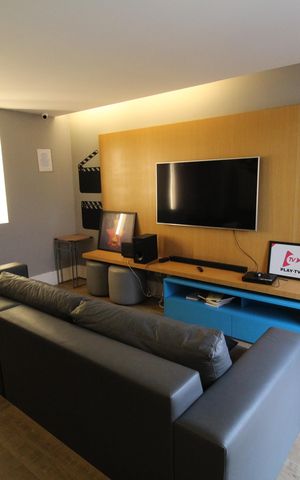 Apartamento à venda com 64m², 2 quartos e 1 vagaÁrea comum - Cine