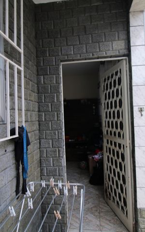 Casa à venda com 240m², 2 quartos e 1 vagaVaranda