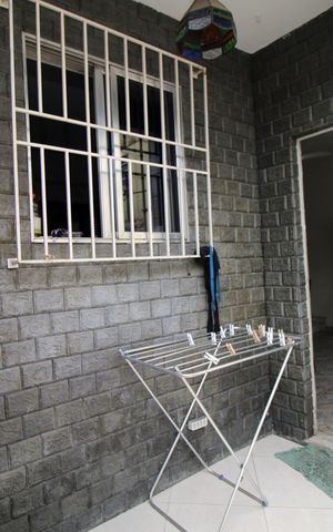 Casa à venda com 240m², 2 quartos e 1 vagaVaranda