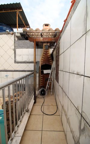 Casa à venda com 240m², 2 quartos e 1 vagaChurrasqueira