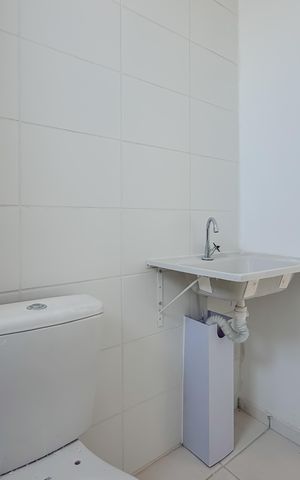 Apartamento à venda com 56m², 2 quartos e 1 vaga Apartamento à venda com 56m², 2 quartos e 1 vagaBanheiro Social