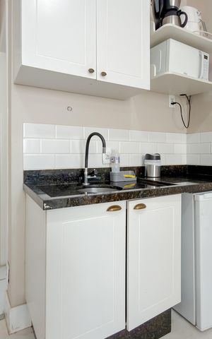 Studio para alugar com 25m², 1 quarto e sem vaga Studio para alugar com 25m², 1 quarto e sem vagaStudio