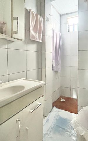 Apartamento à venda com 80m², 3 quartos e 1 vaga Apartamento à venda com 80m², 3 quartos e 1 vagaBanheiro