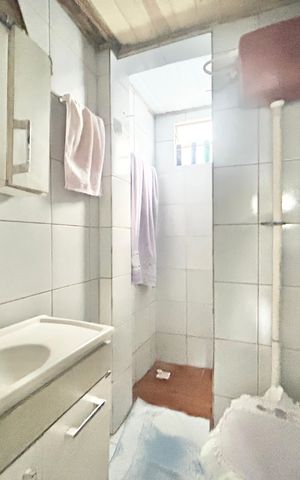 Apartamento à venda com 80m², 3 quartos e 1 vaga Apartamento à venda com 80m², 3 quartos e 1 vagaBanheiro