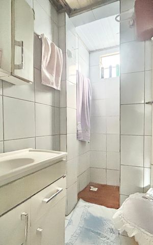 Apartamento à venda com 80m², 3 quartos e 1 vaga Apartamento à venda com 80m², 3 quartos e 1 vagaBanheiro