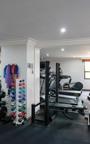 Apartamento à venda com 340m², 4 quartos e 3 vagasAcademia