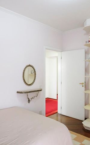 Apartamento à venda com 340m², 4 quartos e 3 vagasQuarto 2