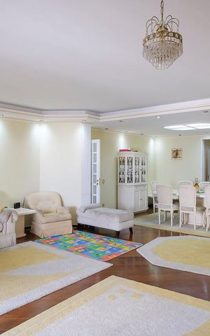 Apartamento à venda com 340m², 4 quartos e 3 vagasSala