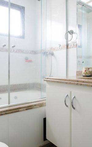 Apartamento à venda com 340m², 4 quartos e 3 vagasBanheiro