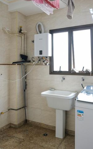 Apartamento à venda com 340m², 4 quartos e 3 vagasÁrea de serviço