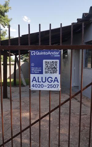 Casa à venda com 130m², 3 quartos e 2 vagasFachada