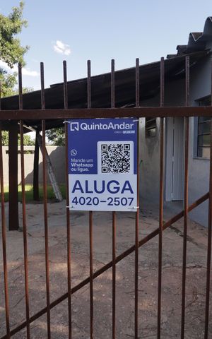 Casa à venda com 130m², 3 quartos e 2 vagasFachada