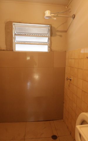 Casa à venda com 130m², 3 quartos e 2 vagasBanheiro Social