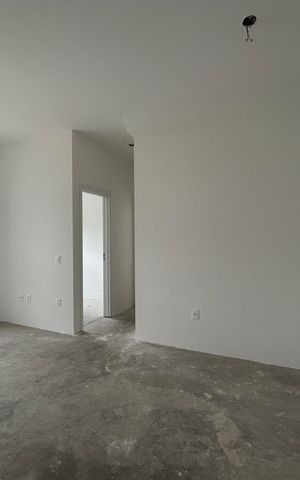 Apartamento à venda com 94m², 2 quartos e 1 vaga Apartamento à venda com 94m², 2 quartos e 1 vagaSala
