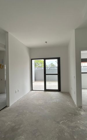 Apartamento à venda com 94m², 2 quartos e 1 vaga Apartamento à venda com 94m², 2 quartos e 1 vagaSala
