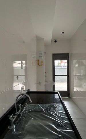 Apartamento à venda com 94m², 2 quartos e 1 vaga Apartamento à venda com 94m², 2 quartos e 1 vagaCozinha