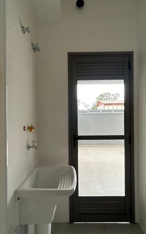 Apartamento à venda com 94m², 2 quartos e 1 vaga Apartamento à venda com 94m², 2 quartos e 1 vagaÁrea de Serviço