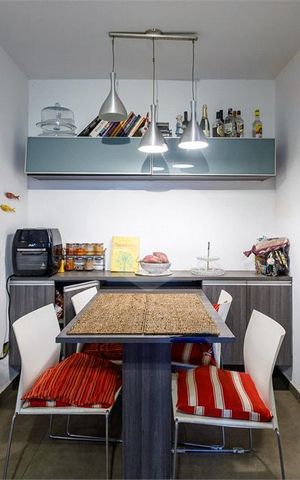 Apartamento à venda com 147m², 3 quartos e 2 vagas