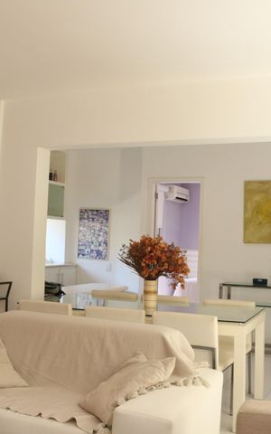 Apartamento à venda com 236m², 3 quartos e 2 vagasSala 2