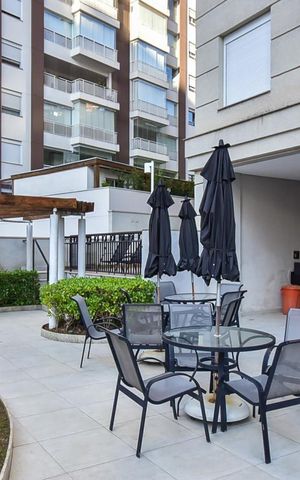 Apartamento à venda com 58m², 1 quarto e 2 vagasChurrasqueira