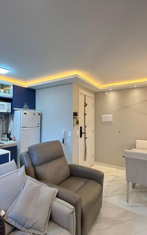 Apartamento à venda com 45m², 2 quartos e 1 vaga Apartamento à venda com 45m², 2 quartos e 1 vagaSala
