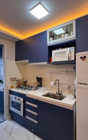Apartamento à venda com 45m², 2 quartos e 1 vaga Apartamento à venda com 45m², 2 quartos e 1 vagaCozinha