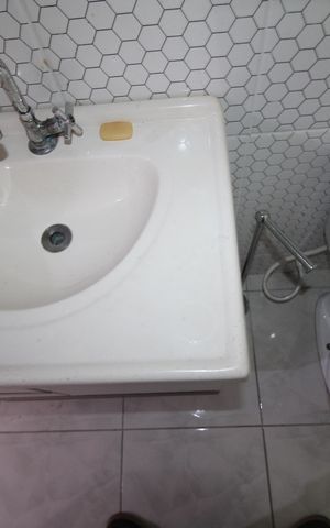 Casa à venda com 180m², 5 quartos e sem vagaQuarto 1 - Banheiro