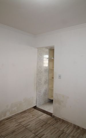 Casa à venda com 180m², 5 quartos e sem vagaSala