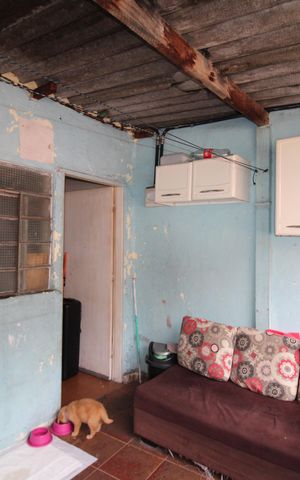 Casa à venda com 180m², 5 quartos e sem vagaCasa 3 -Área de Serviço