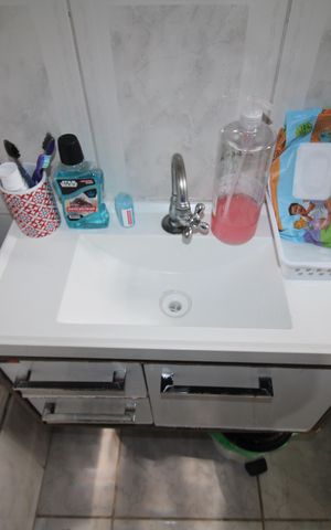 Casa à venda com 180m², 5 quartos e sem vagaCasa 2 - Quarto 2 - Banheiro