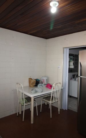 Casa à venda com 180m², 5 quartos e sem vagaCasa 3 - Cozinha